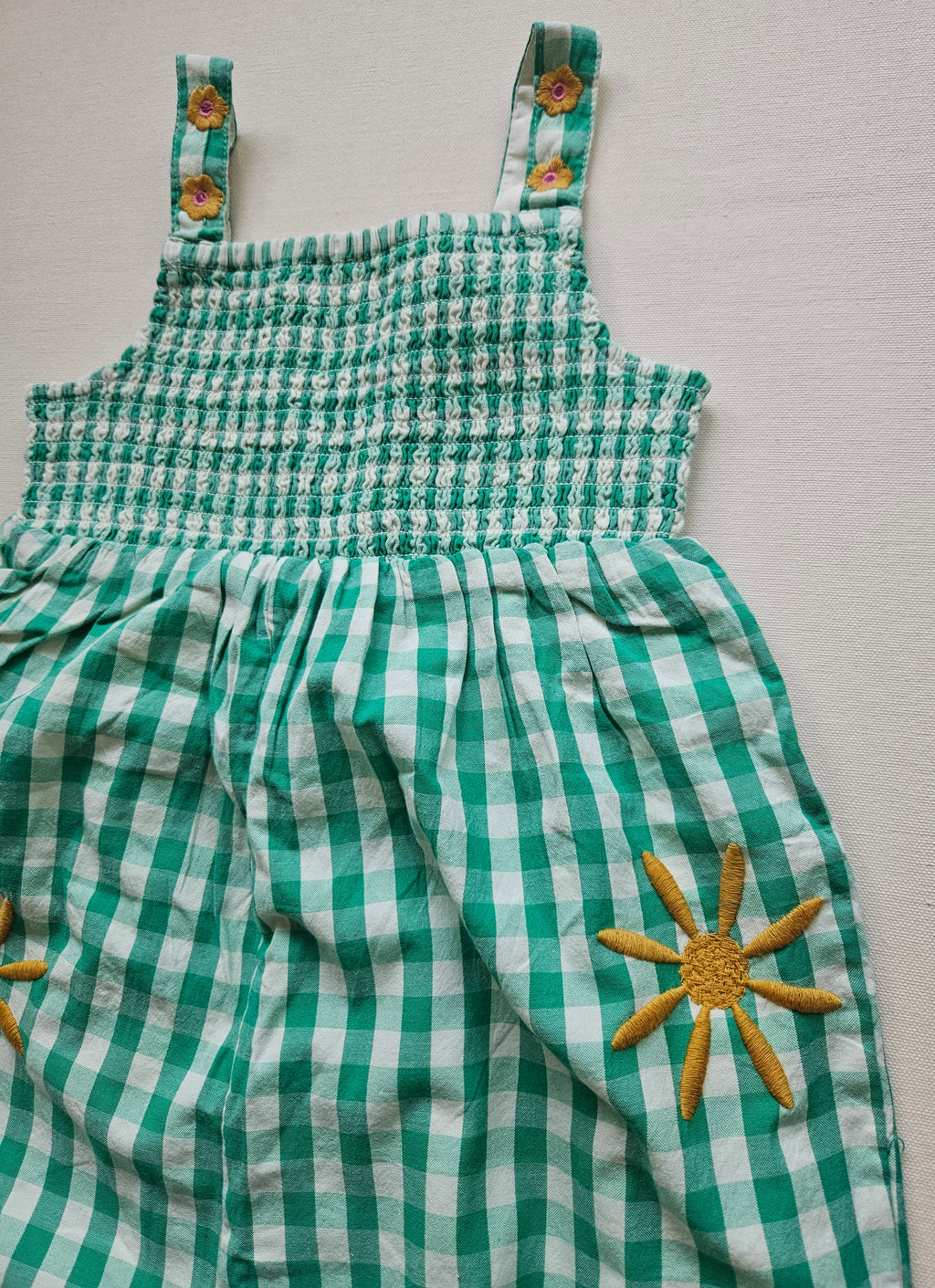 NEXT Mädchen Jumpsuit mit Sonnenblumen & Karomuster | Gr. 116