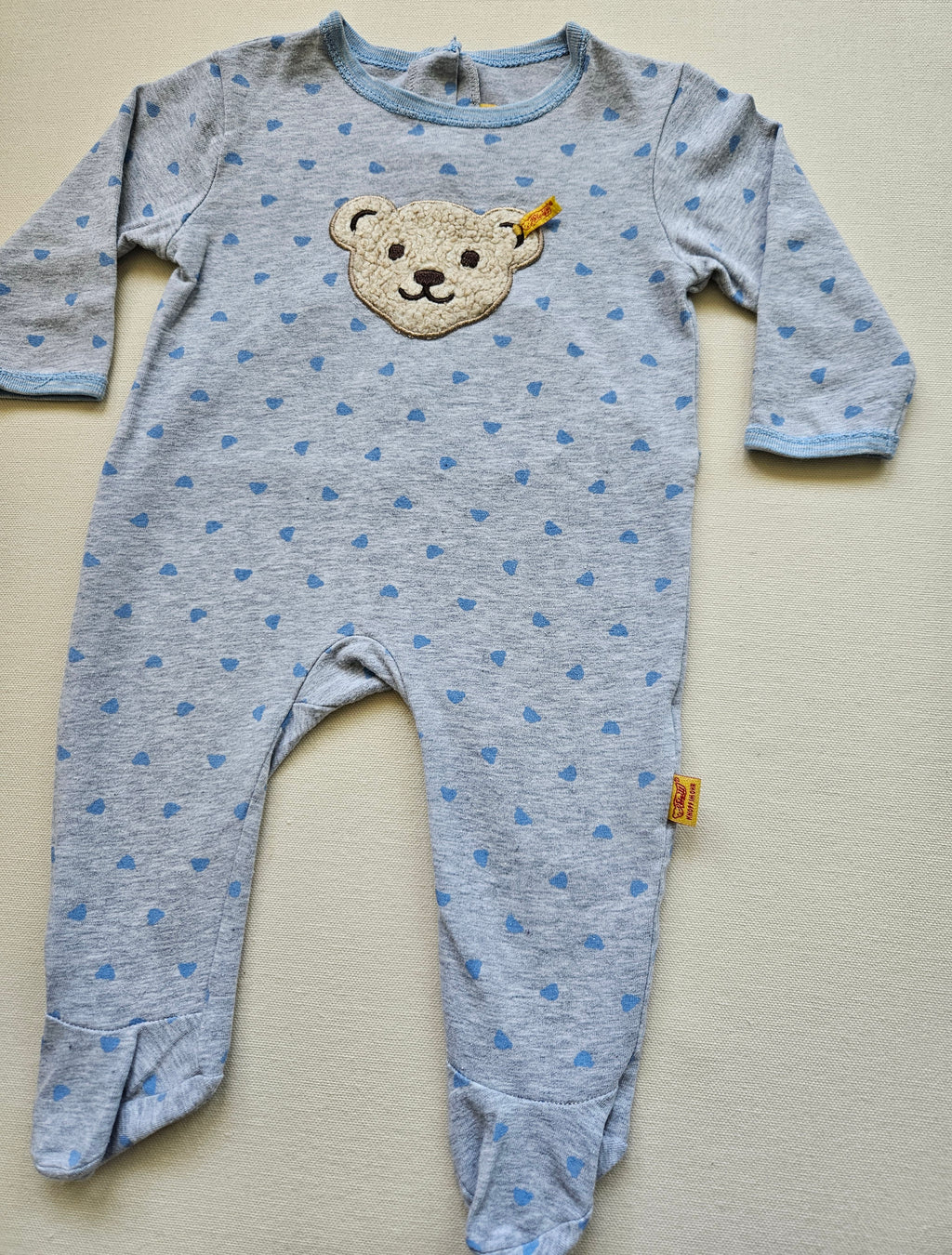 Steiff Baby-Strampler mit Teddy & Herzchen | Gr. 62