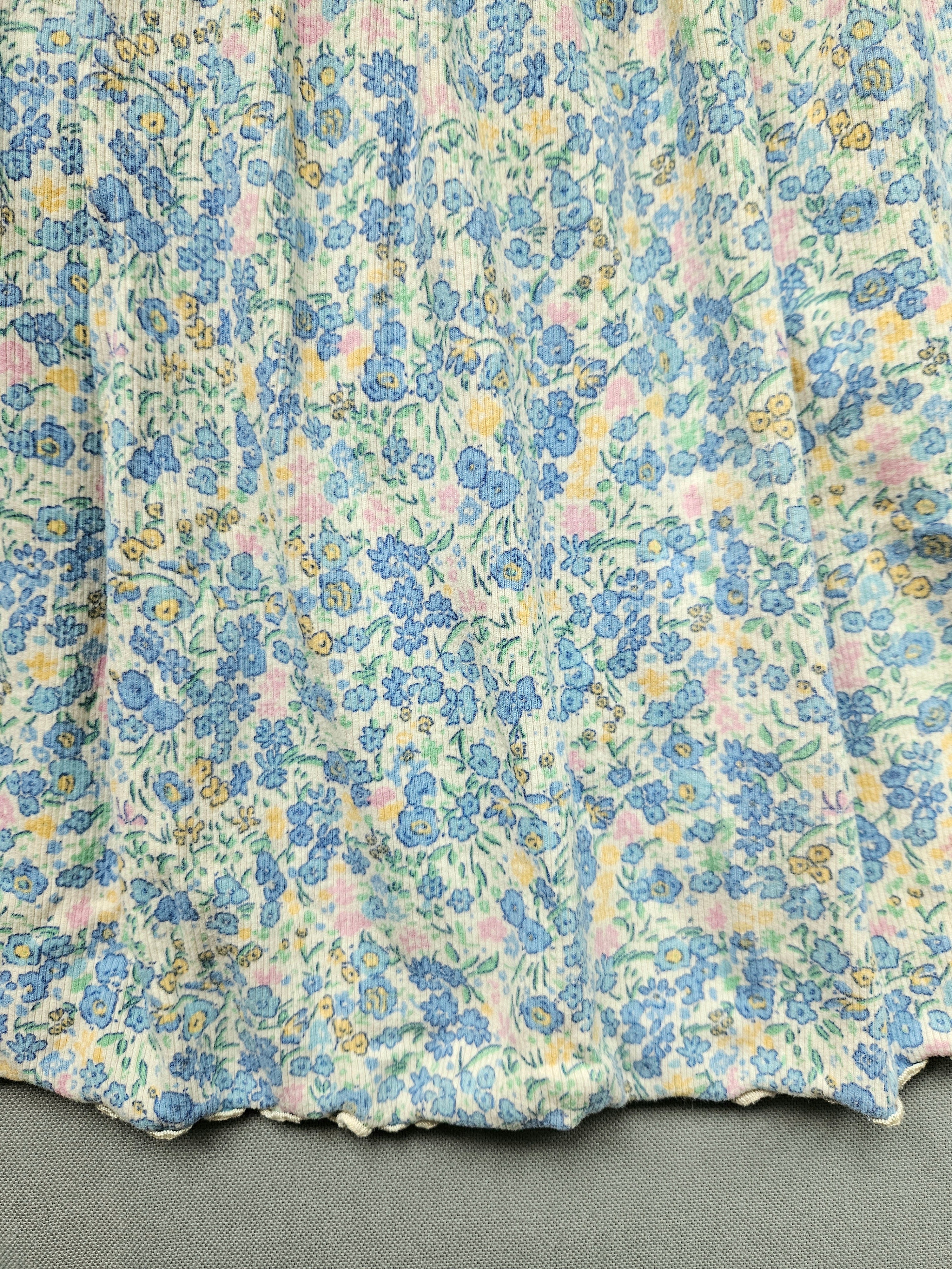 Sommerkleid mit Blumenmuster – Größe 104 – Next