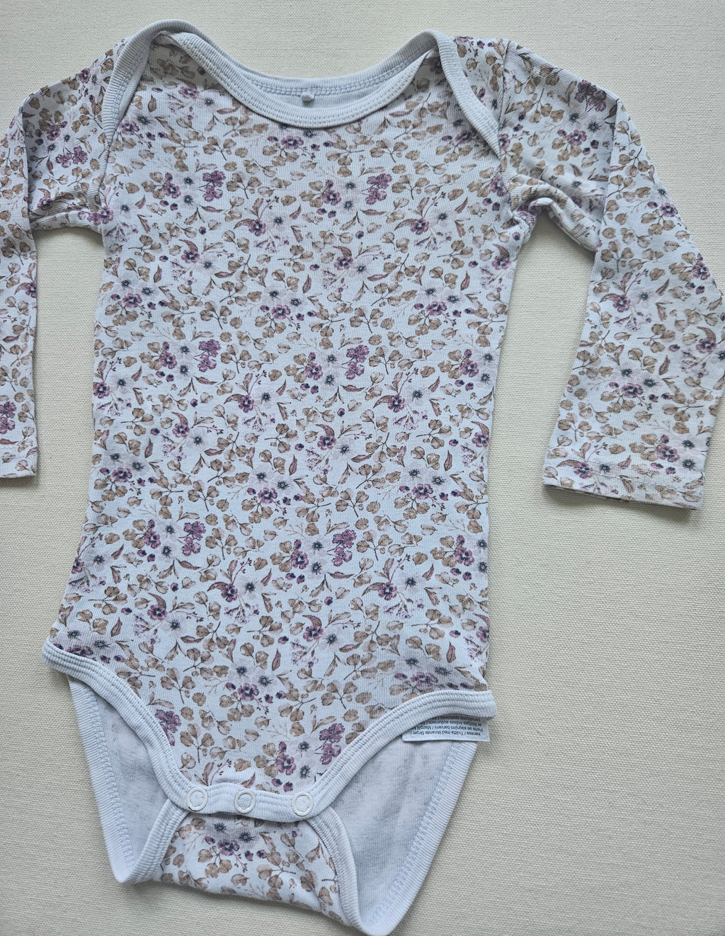 Name It Langarmbody mit Blumenprint 🌸 | Gr. 80
