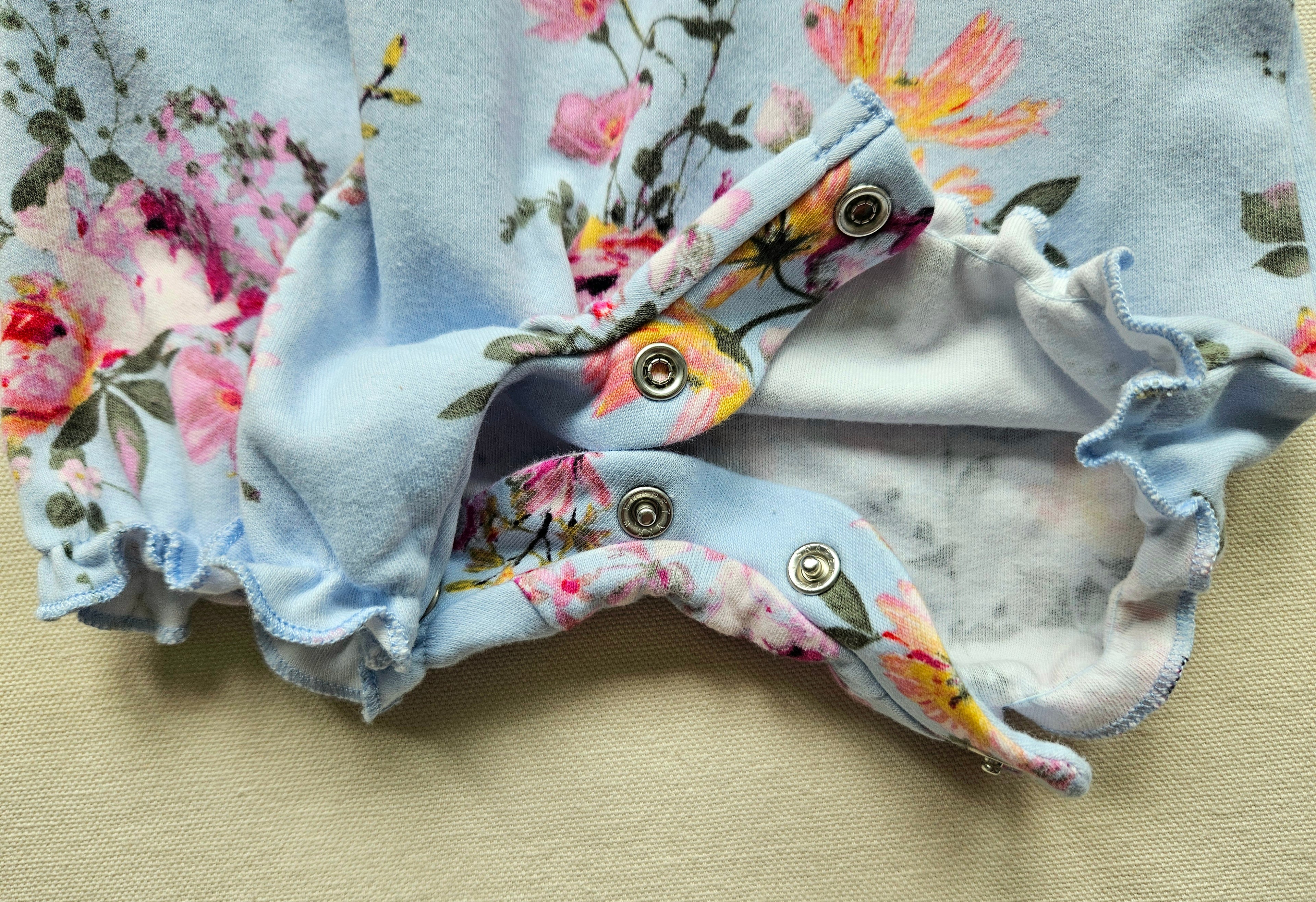 Next Floraler Sommer-Romper 🌺 | Gr. 68