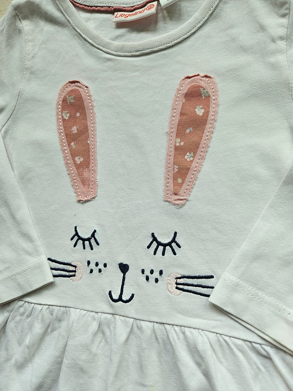 Liegelind Set mit Hasen-Shirt & Blumenleggings 🐰 | Gr. 74