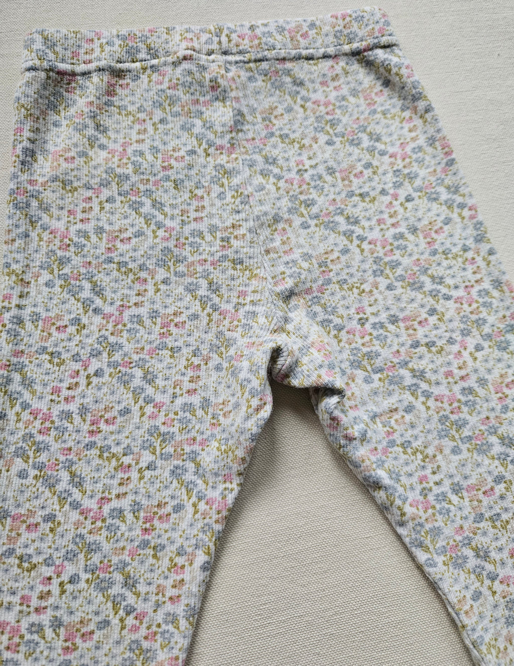 Zara & Hust and Claire Mädchen-Outfit mit Blumenprint 🌸 | Gr. 86