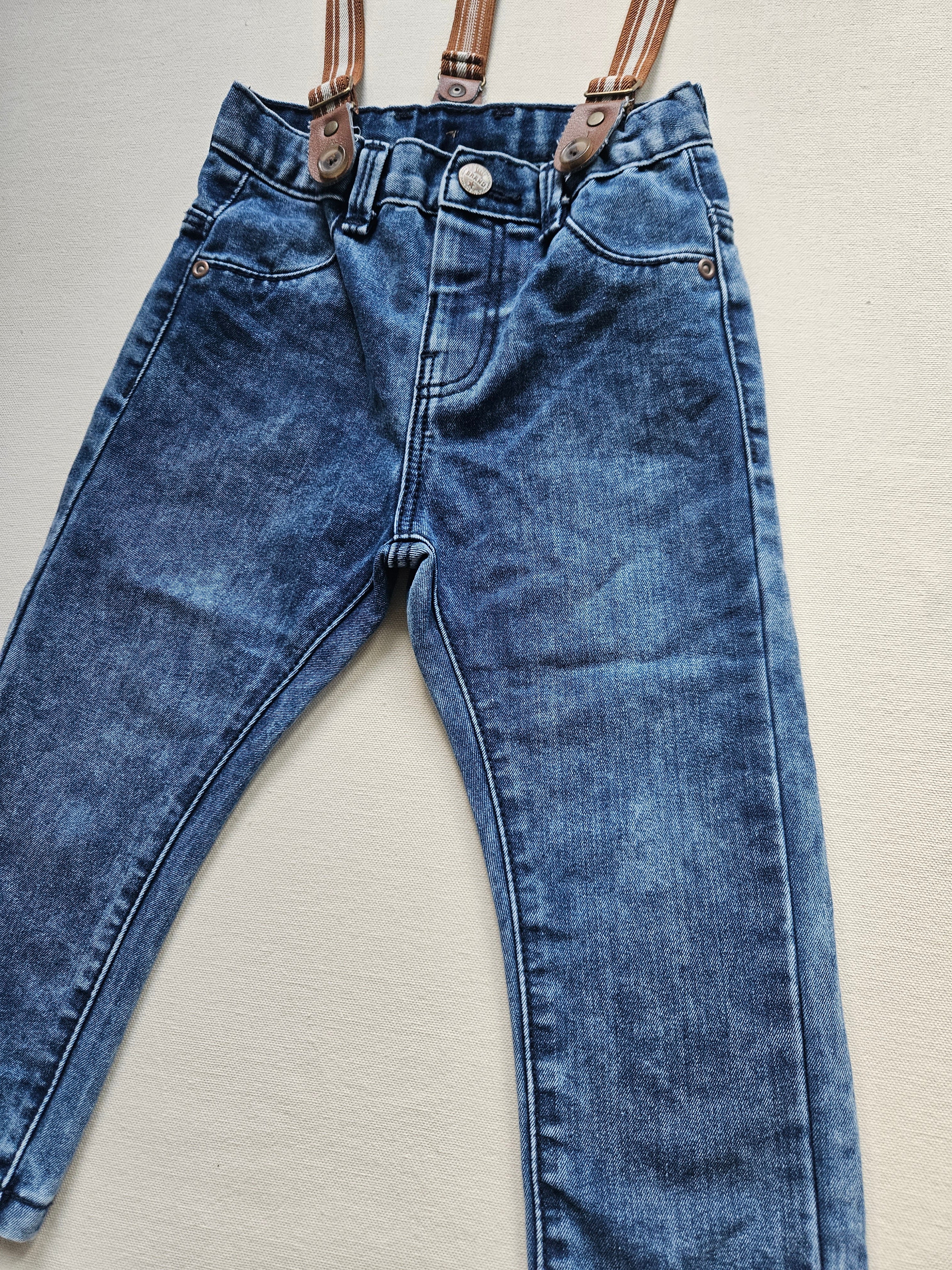 Hema Jeans mit Hosenträgern | Gr. 92