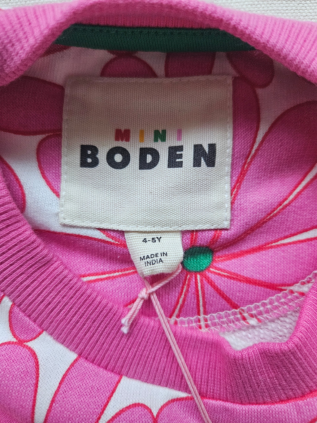 Mini Boden Sweatshirt Blumen 🌸 | Gr. 110 | NEU mit Etikett