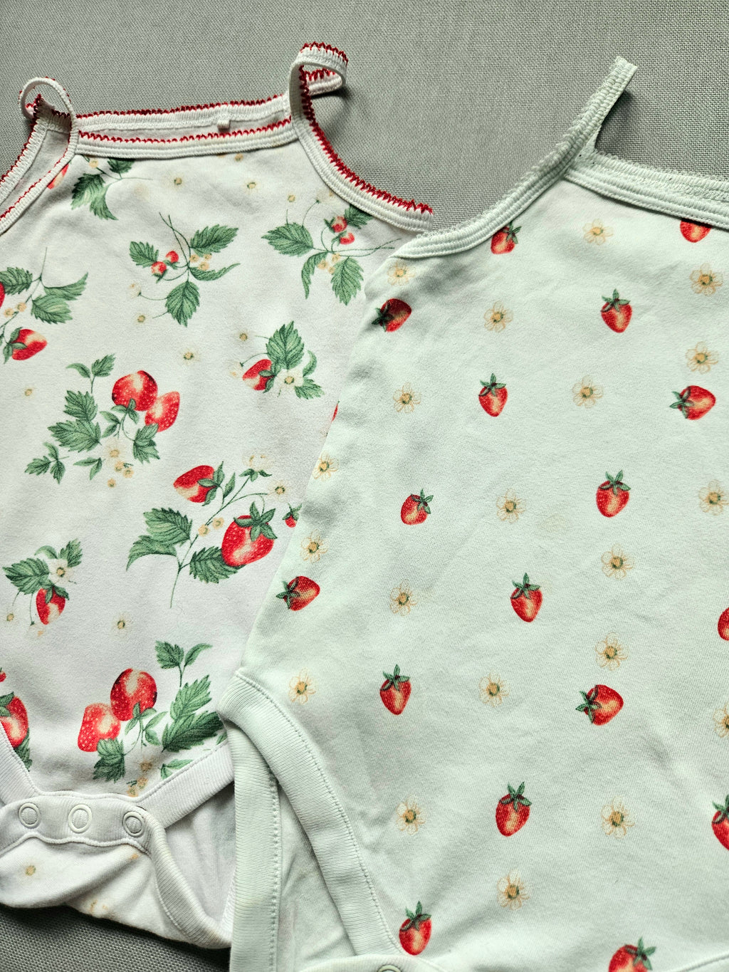 Next 2er Set Trägerbodys Erdbeerprint 🍓 | Gr. 80