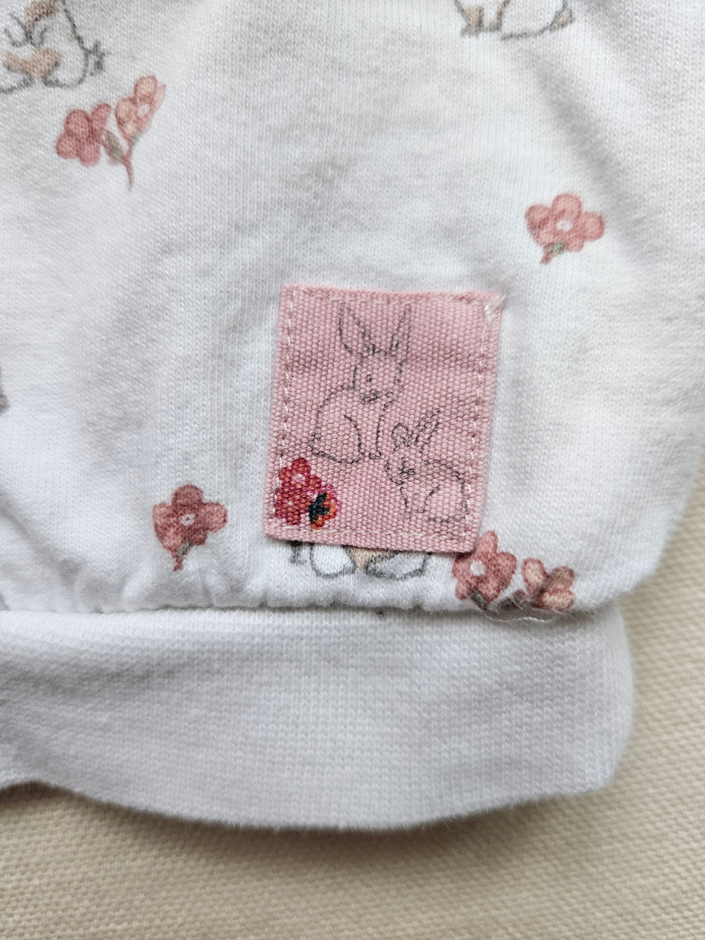 Next Pullover mit Hasenprint & Spitzenkragen 🐇 | Gr. 92