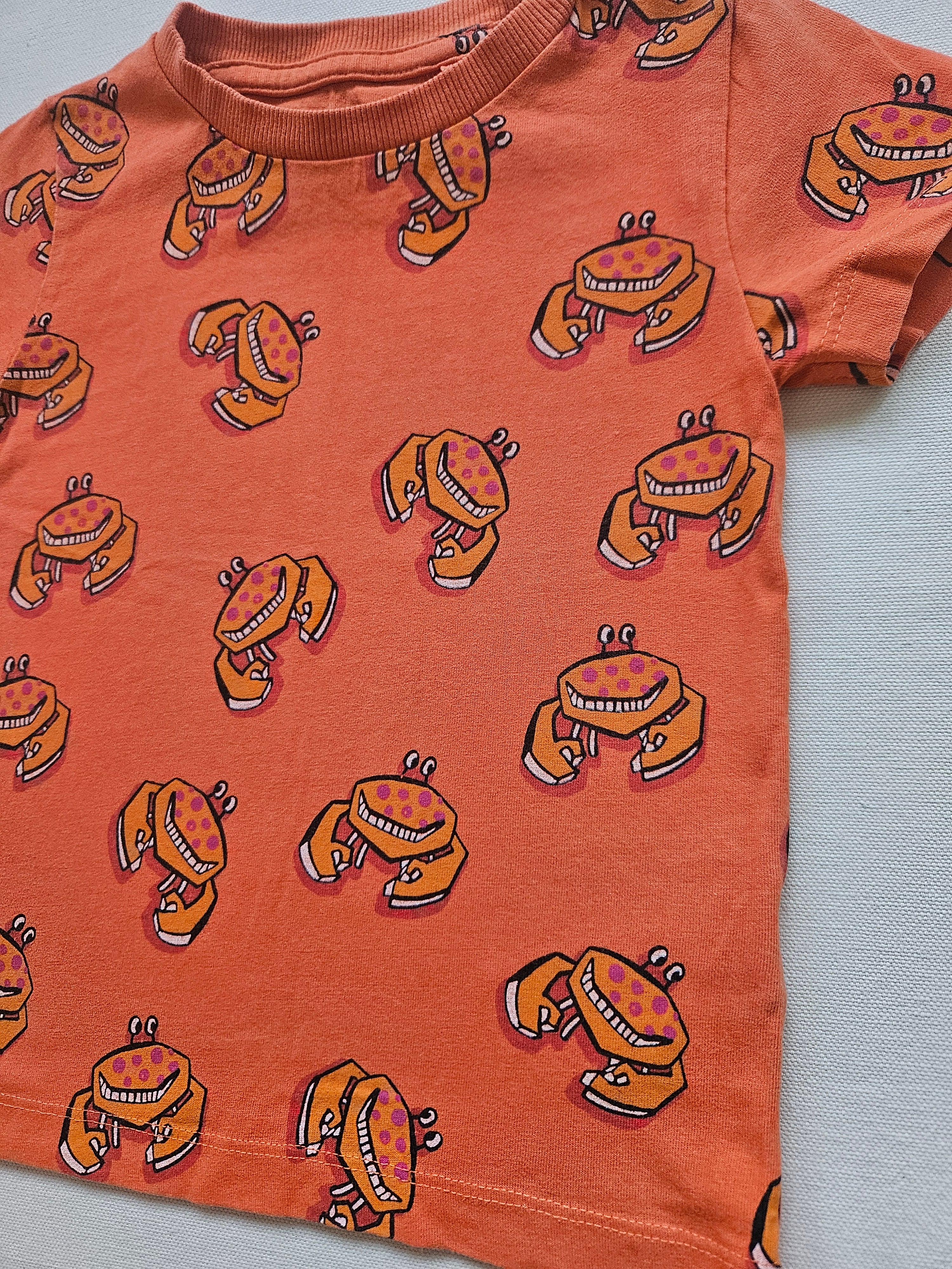 Next T-Shirt mit fröhlichem Krabben-Print 🦀 | Gr. 86