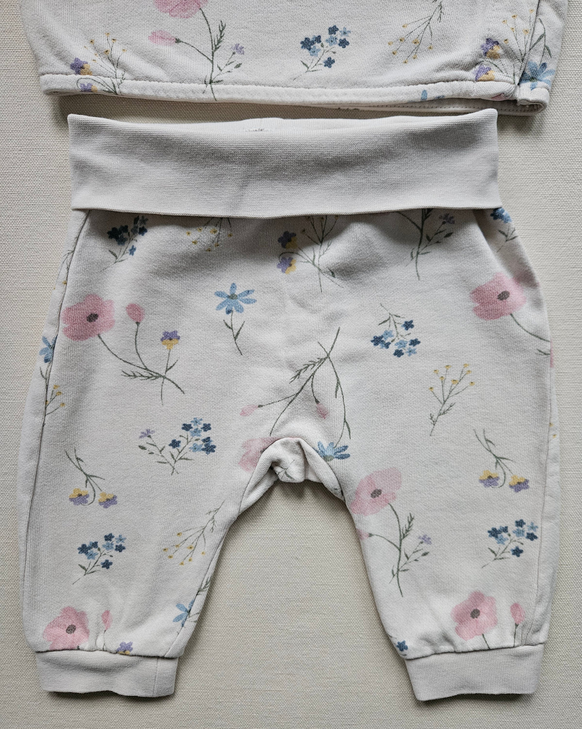 H&M 2-teiliges Baby-Set mit Blumenprint | Gr. 68