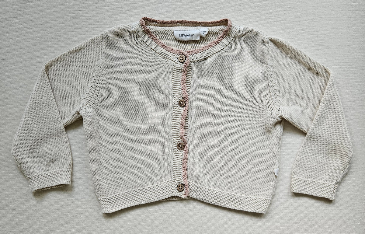 Lil’Atelier 2-teiliges Set mit Strickjacke & Blumenhose | Gr. 74