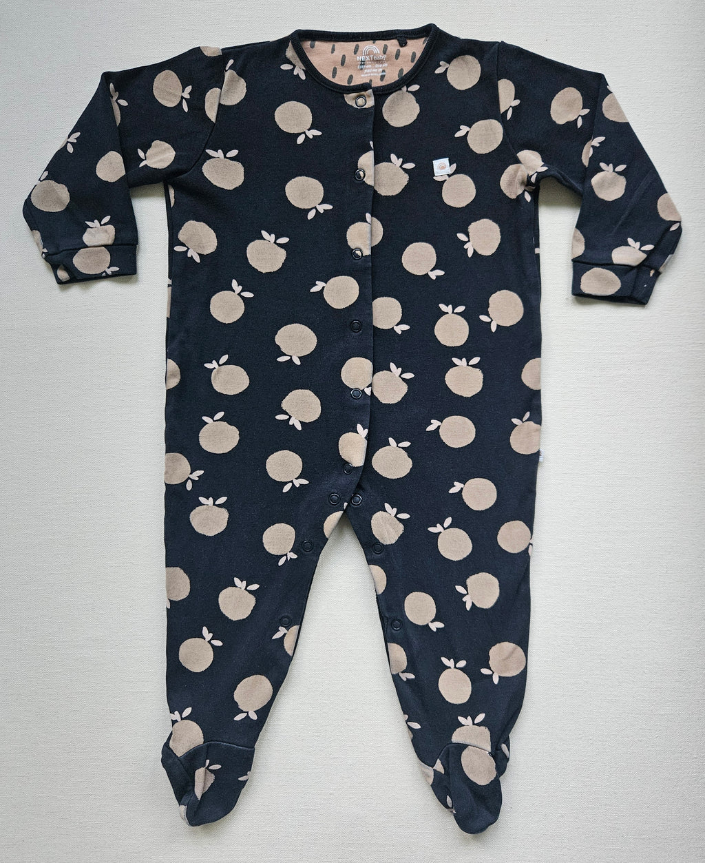 NEXT Baby-Schlafoverall mit Apfelprint | Gr. 86
