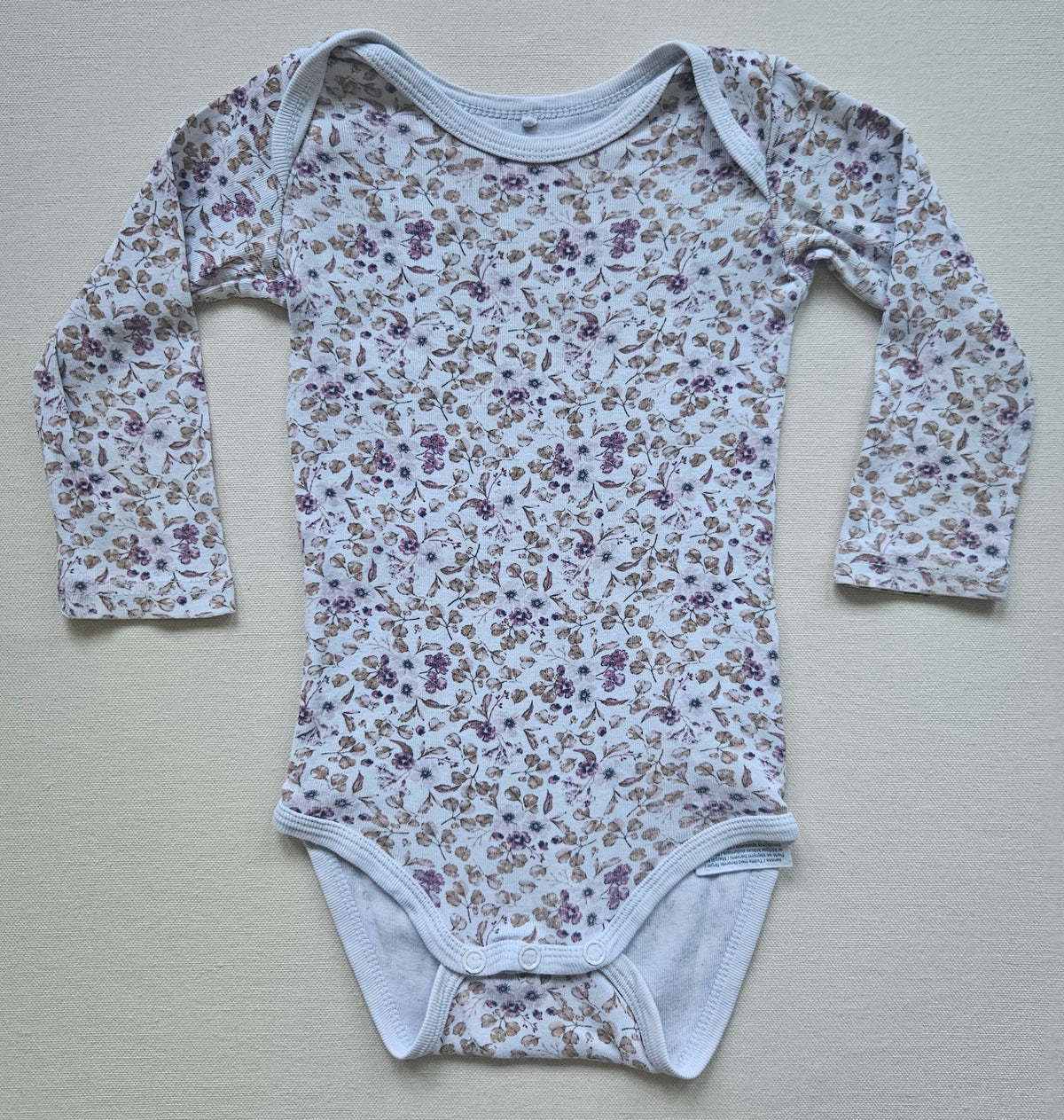 Name It Langarmbody mit Blumenprint 🌸 | Gr. 80