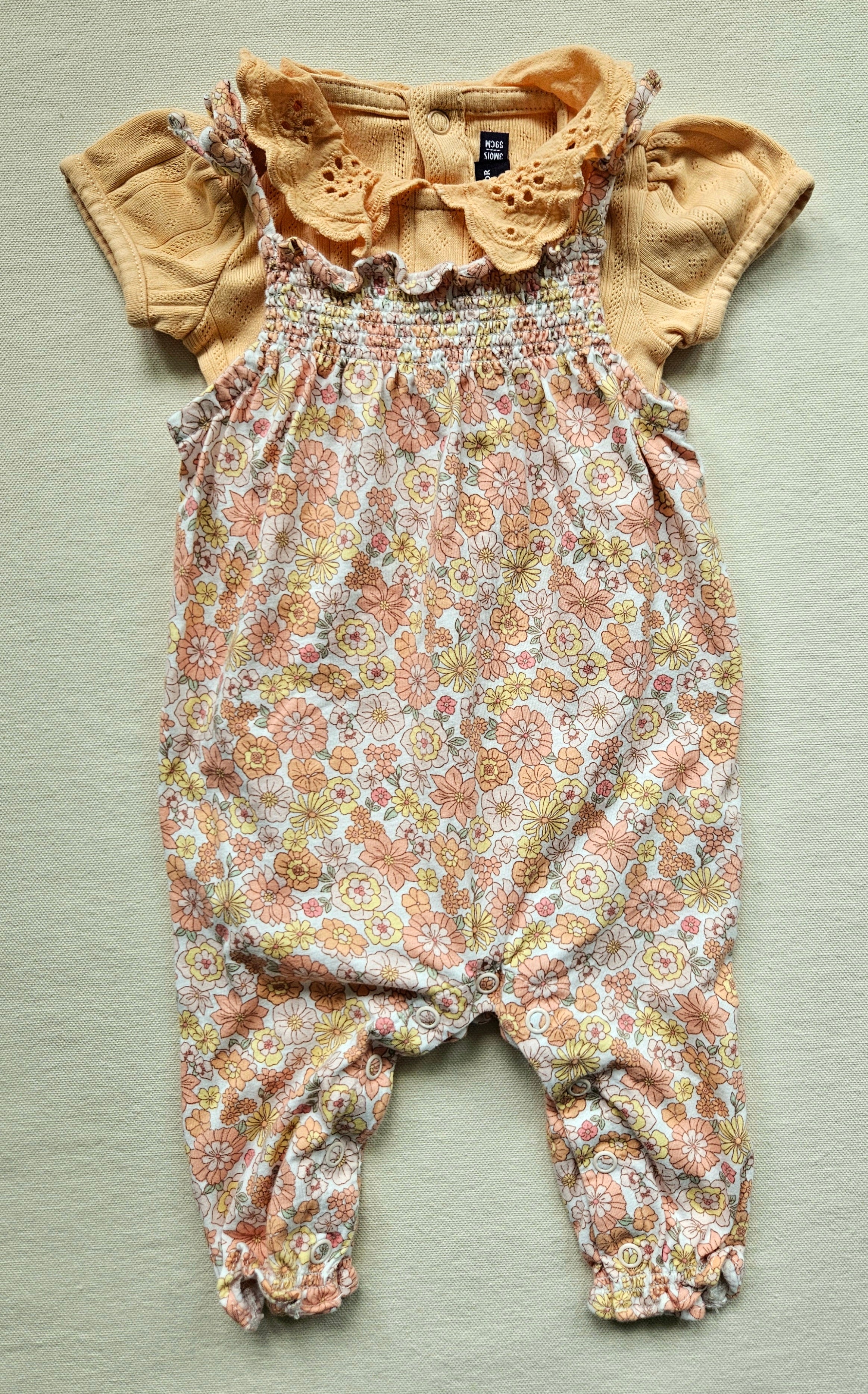 Sergent Major & Carter’s Set mit Body & Blumen-Strampler 🏵 | Gr. 62