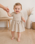 Dirkje Kleid mit Blumenmuster & Schleife | Gr. 74