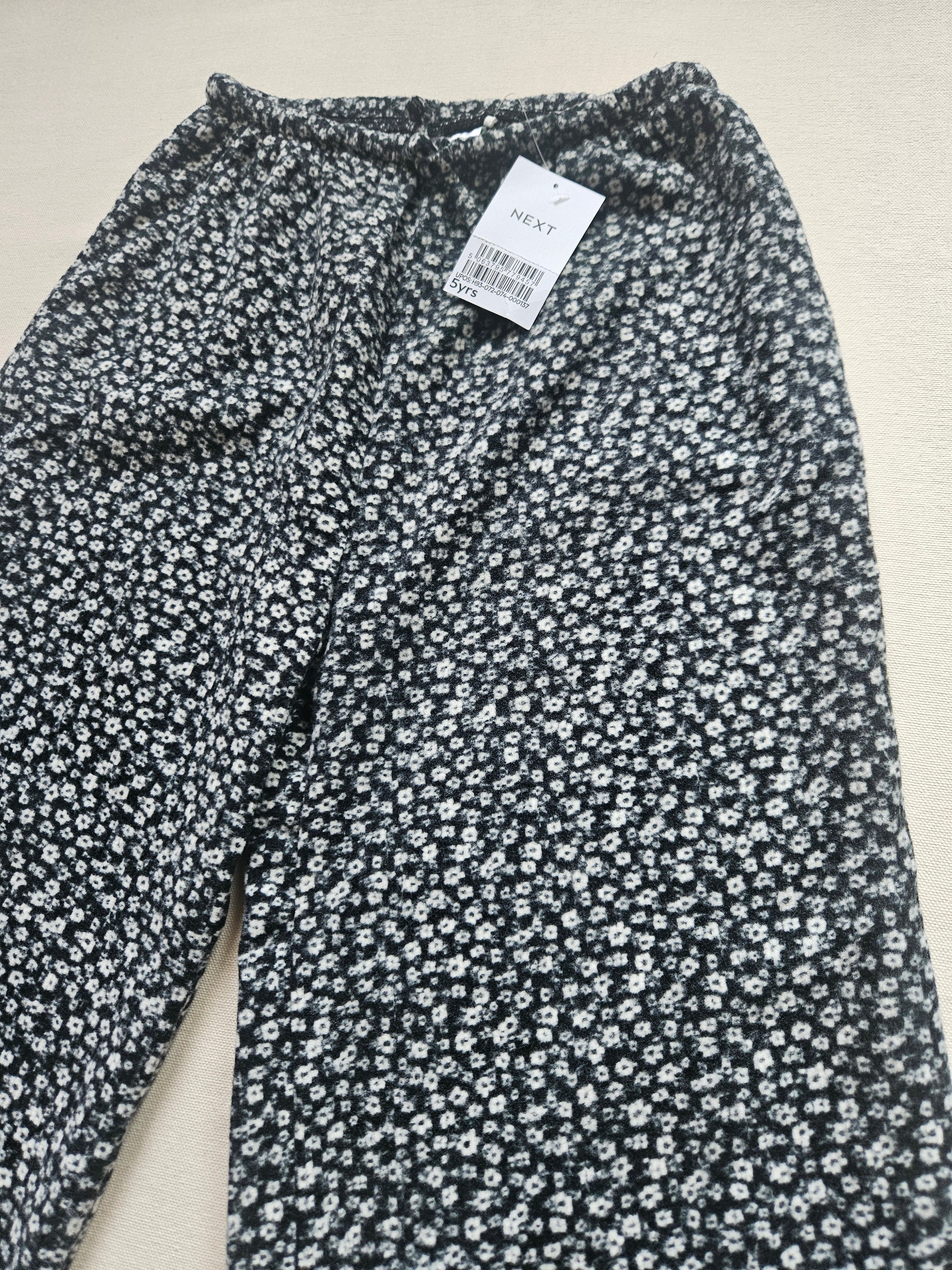 Next Weite Hose mit Blumenmuster | Gr. 110 | Neu mit Etikett