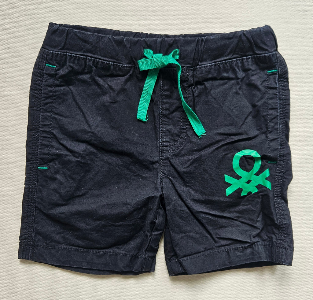 Benetton Shorts mit Logo Schwarz | Gr. 90