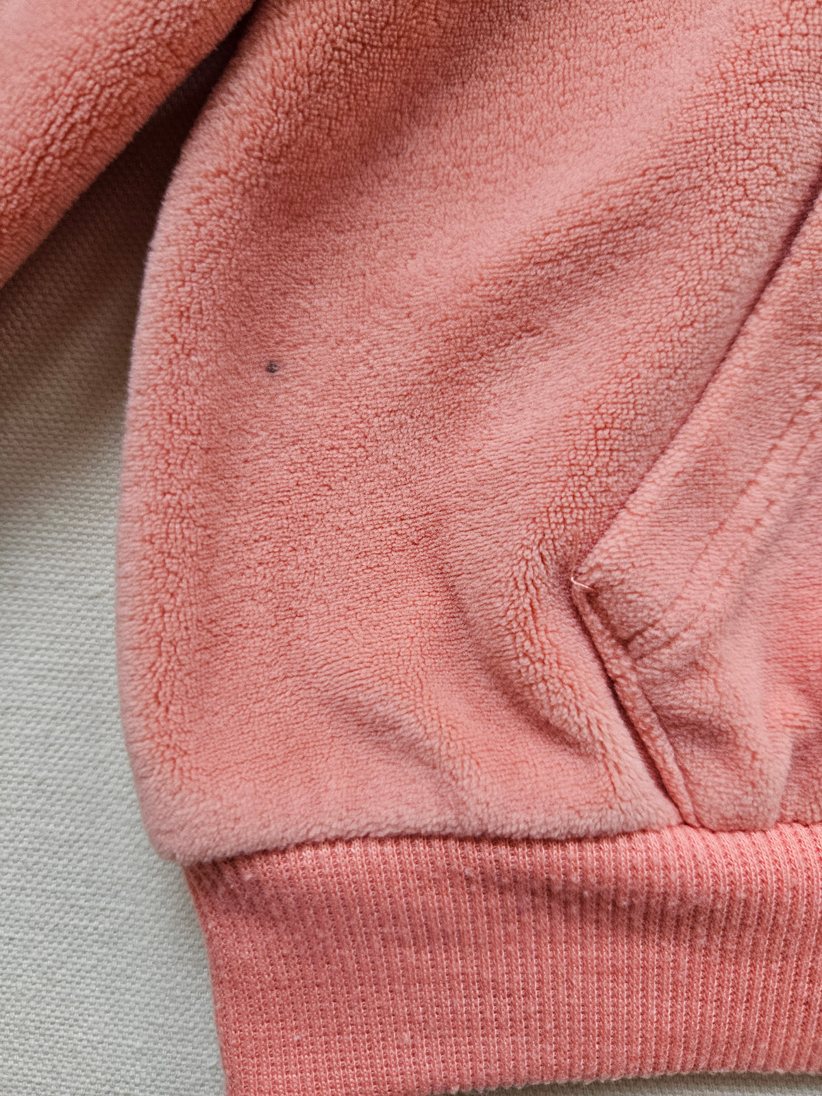 Levi’s Fleecejacke mit Kapuze & Puffärmeln  | Gr. 80