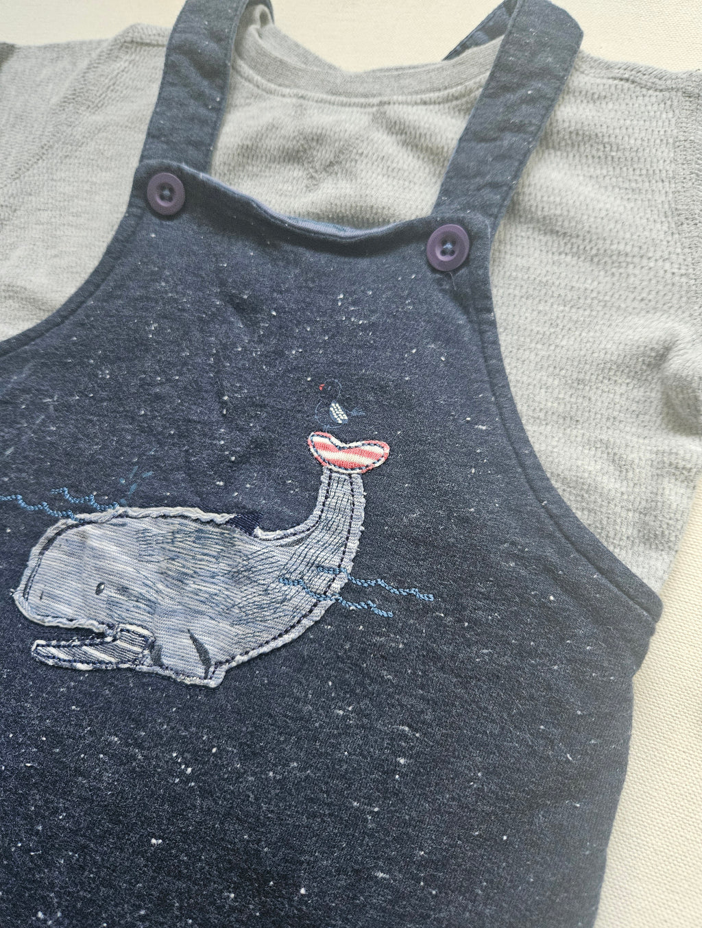 People Wear Organic Latzoverall & NEXT Shirt mit Wal 🐋 | Gr. 86/92