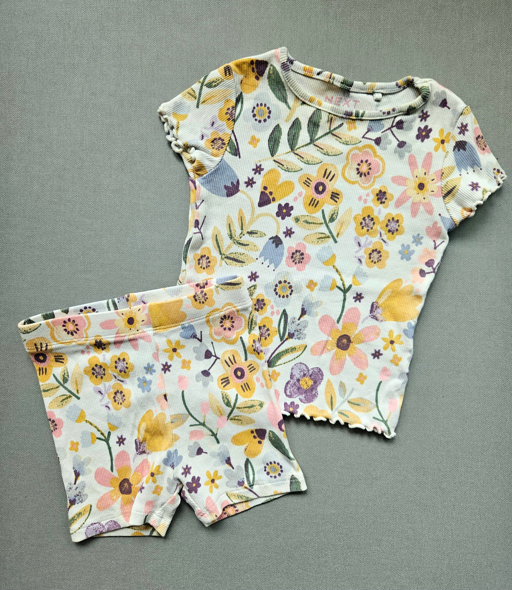 Next Sommer-Set floral Shorts + Shirt 🌻 | Gr. 86
