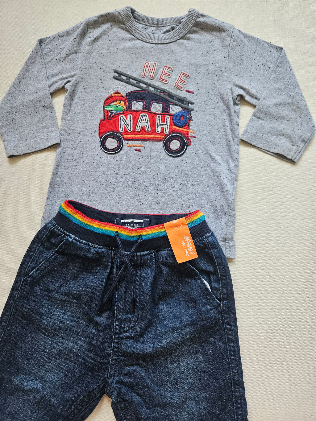 Next Outfit mit Feuerwehr-Shirt & gefütterter Jeans Neu 🚒 | Gr. 80