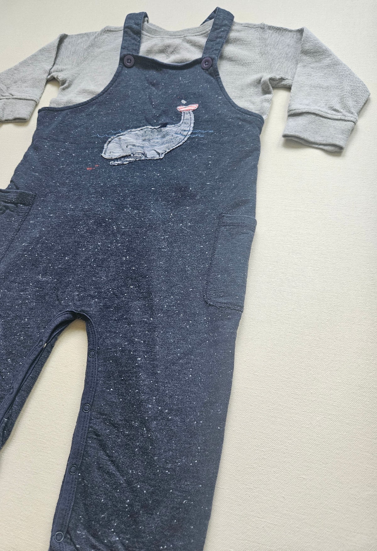People Wear Organic Latzoverall & NEXT Shirt mit Wal 🐋 | Gr. 86/92