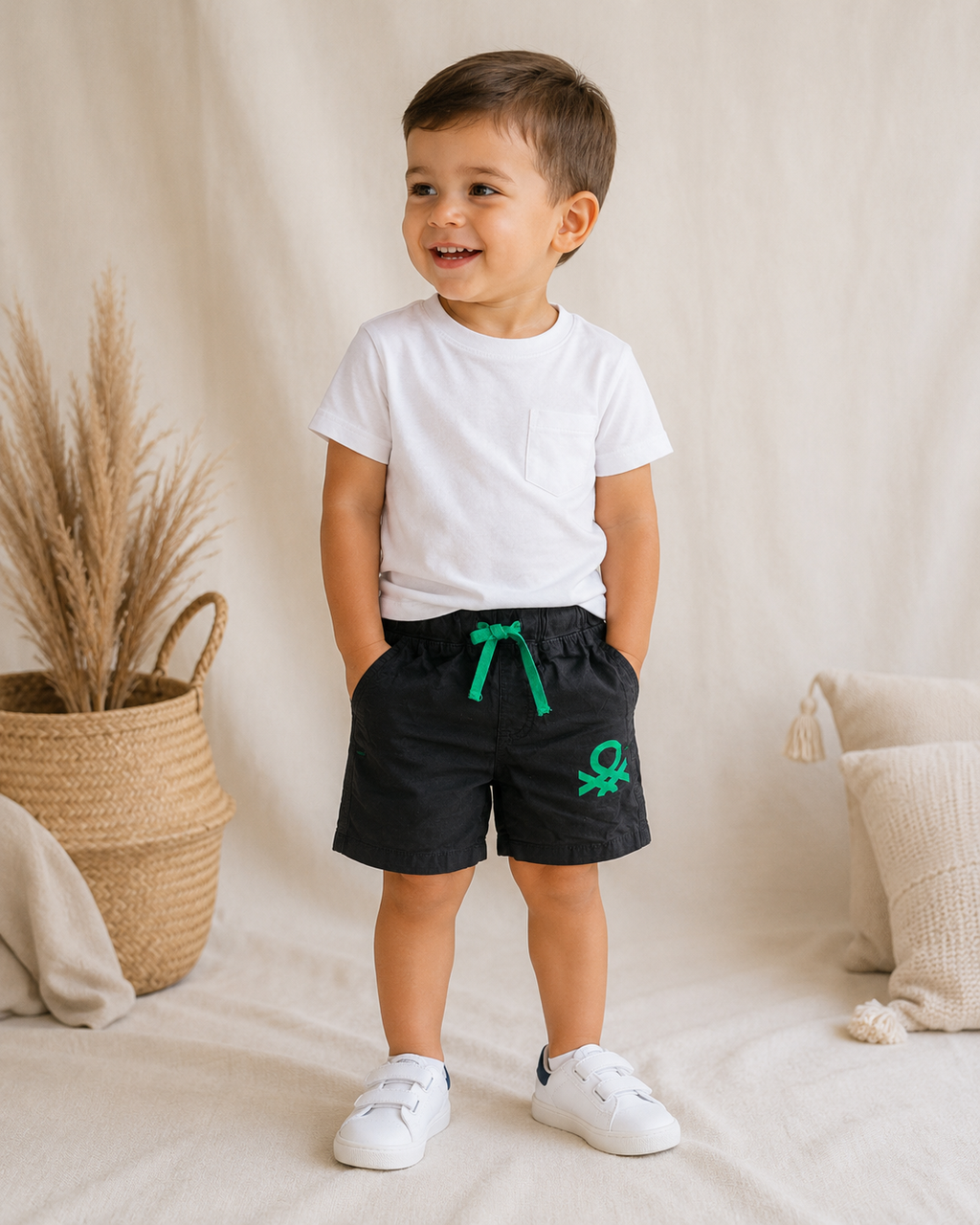 Benetton Shorts mit Logo Schwarz | Gr. 90