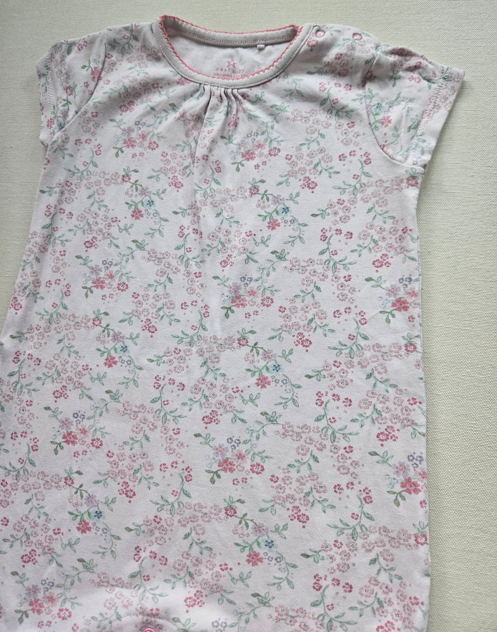 Next Romper mit zartem Blumenprint 🌸 | Gr. 86