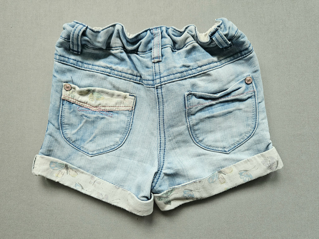 Jeansshorts mit Stickereien - Größe 104 - NEXT