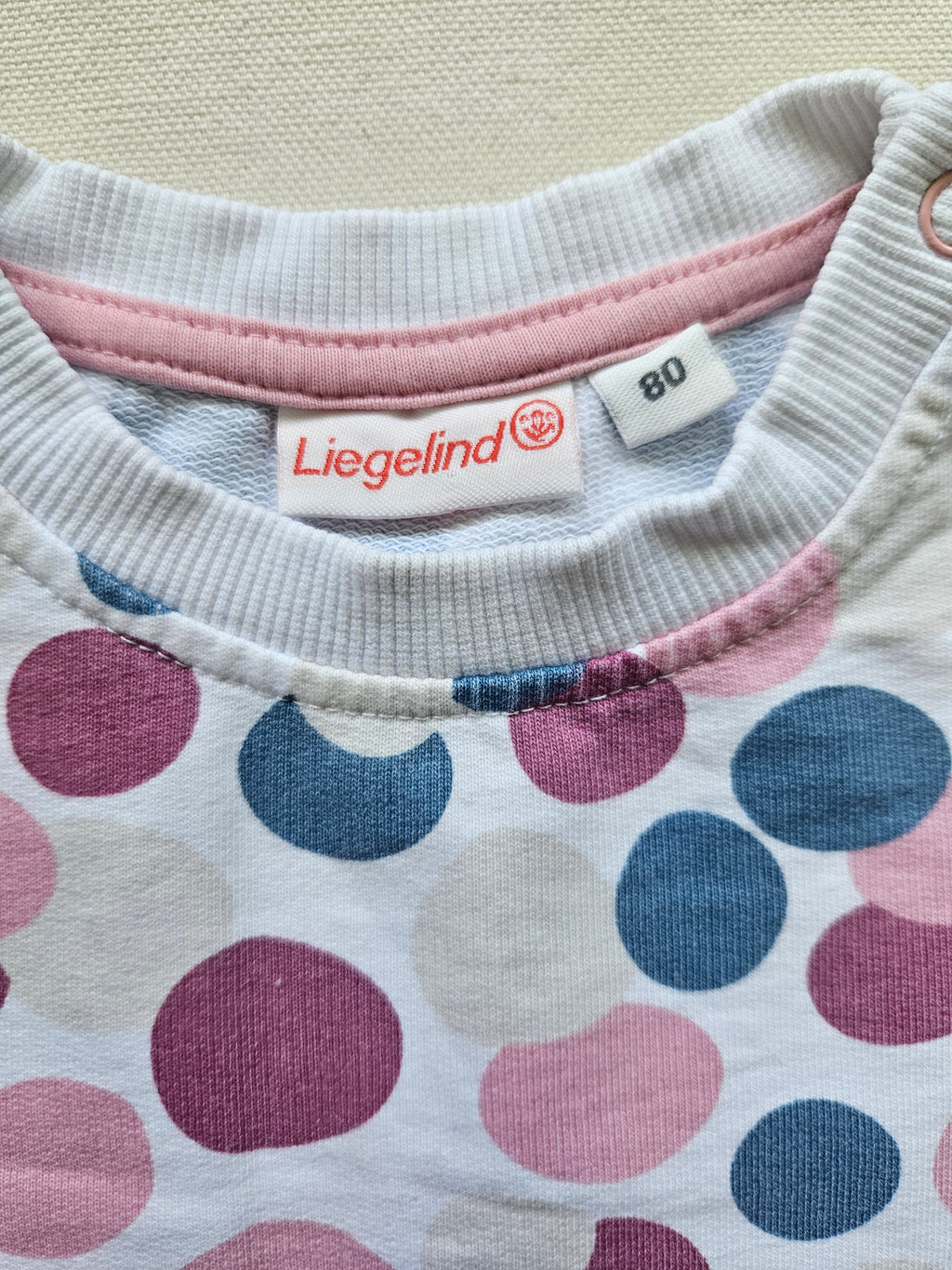 Liegelind Sweatshirt mit buntem Punkte-Muster | Gr. 80