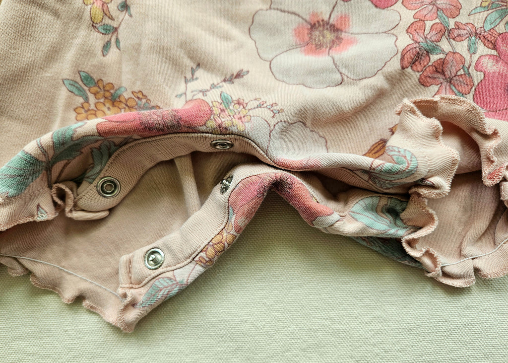Next Blumen-Romper 🌺 | Gr. 86