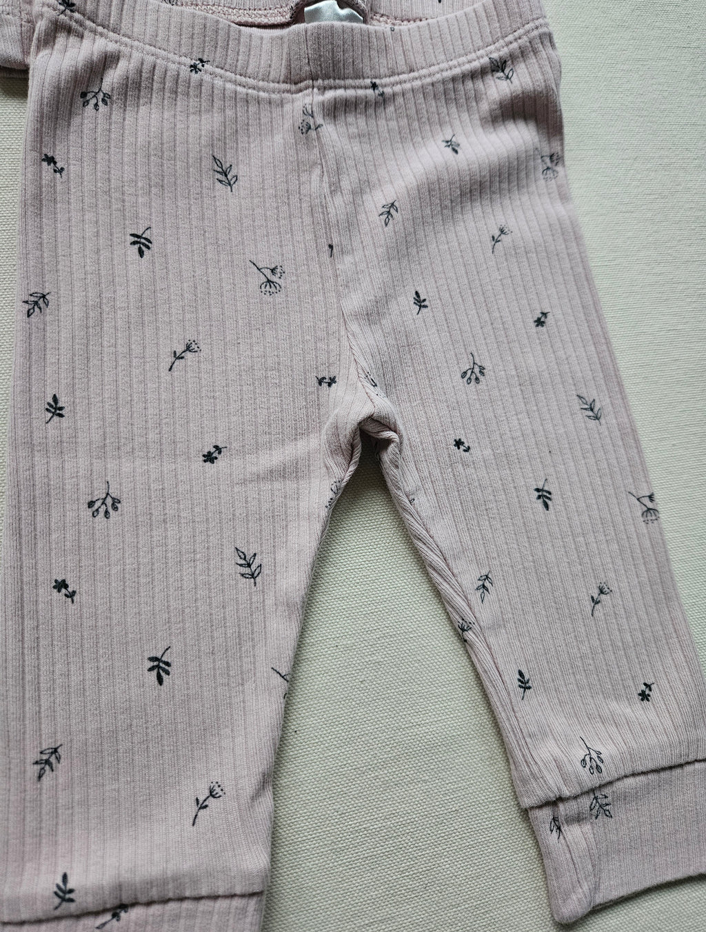 H&M 2-teiliges Ripp-Set mit Blumenprint 🌸 | Gr. 68