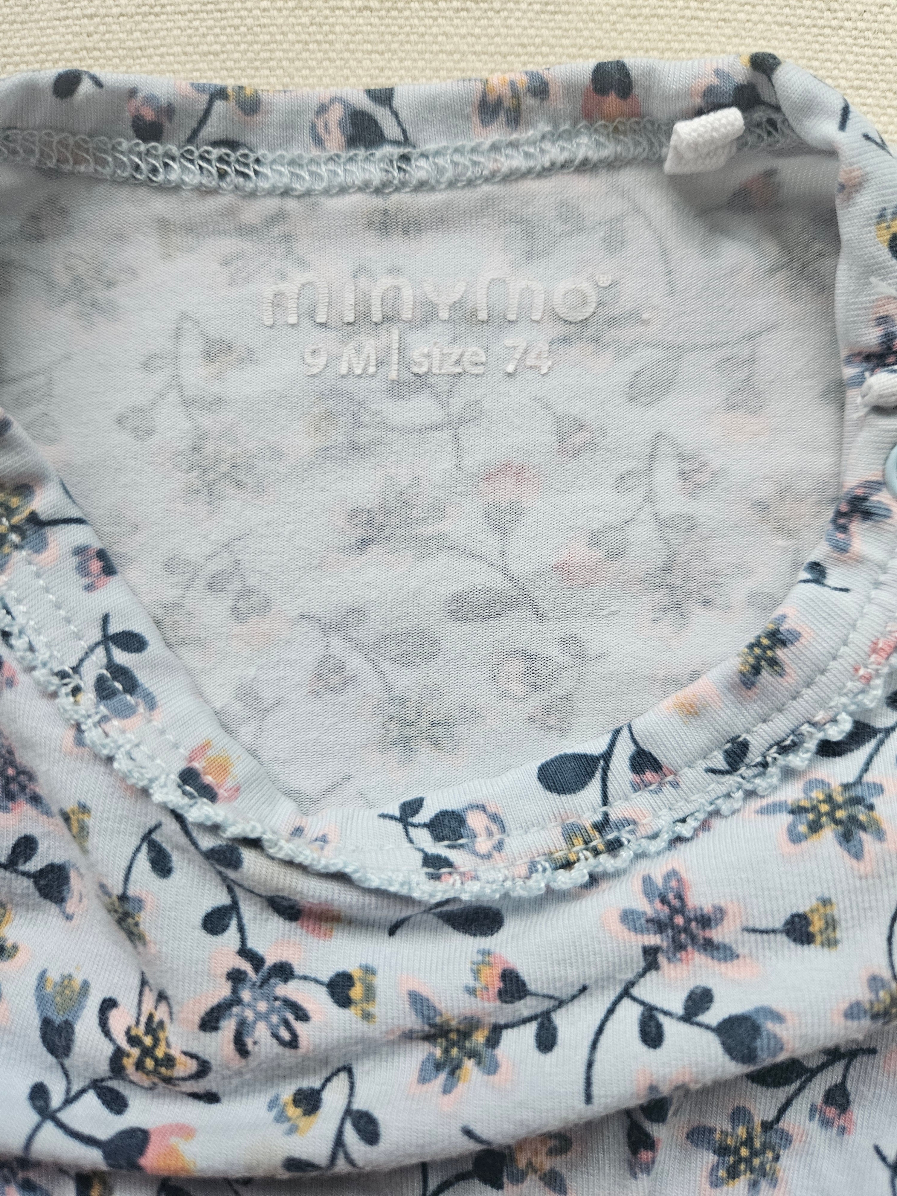 Minymo Overall mit Blumenmuster 🌸 | Gr. 74