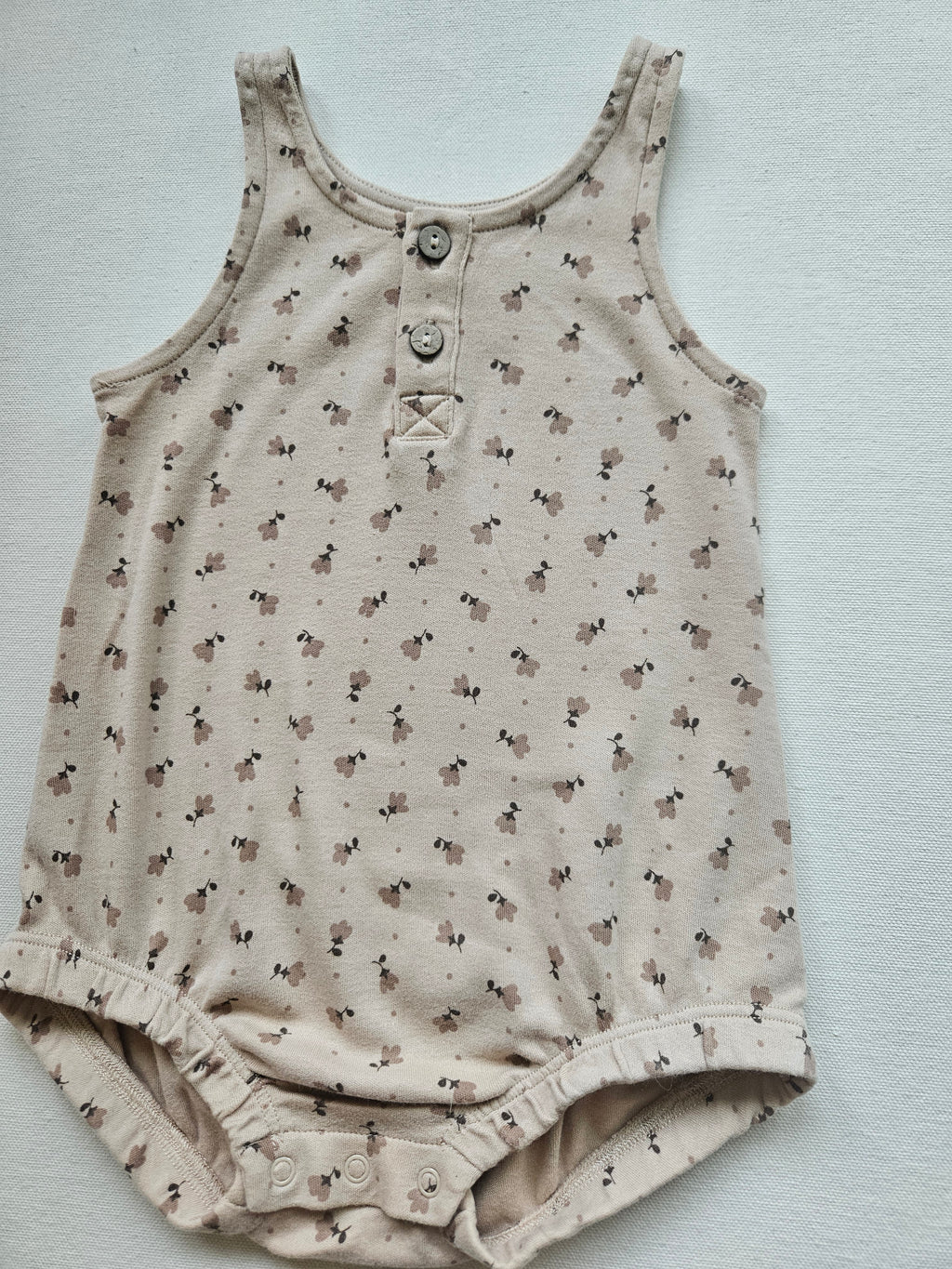 Quincy Mae Body mit zartem Blütenmuster | Gr. 80