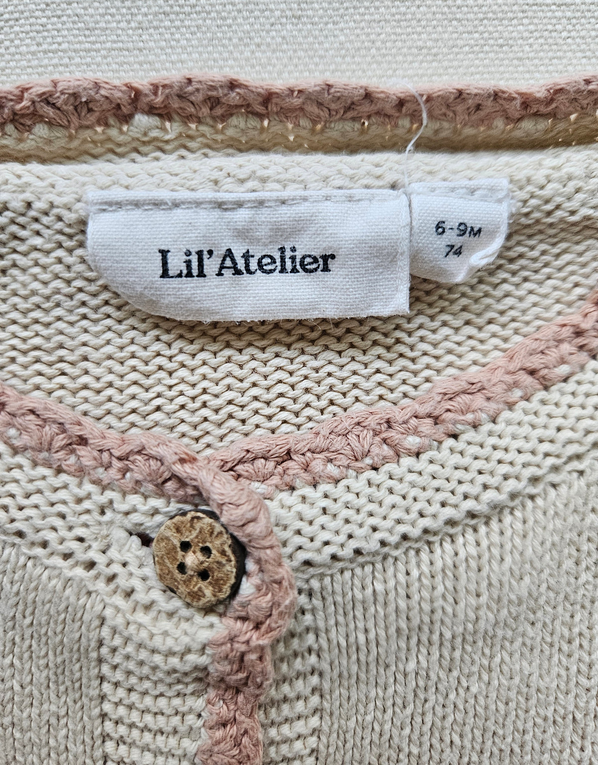 Lil’Atelier 2-teiliges Set mit Strickjacke & Blumenhose | Gr. 74