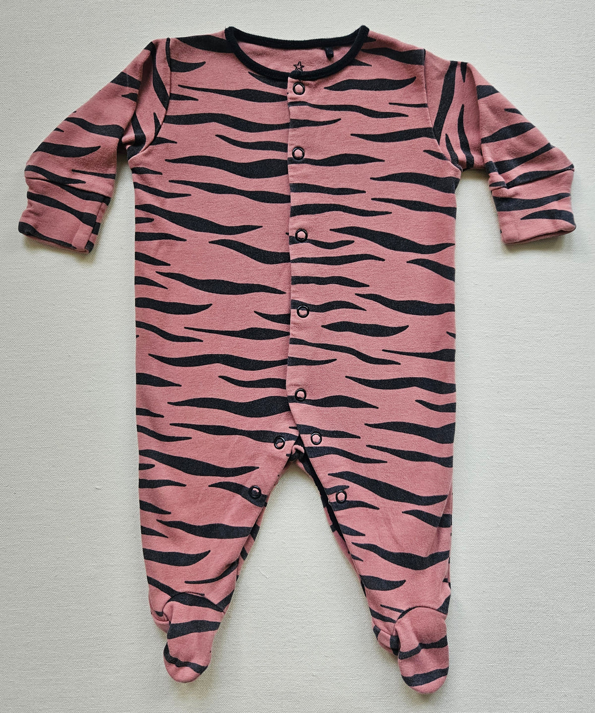 NEXT Baby Schlafoverall mit Tigerprint | Gr. 62