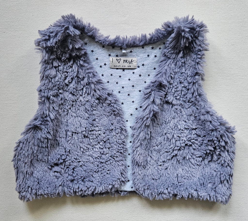 Next 2-teiliges Outfit Kleid & Kunstfellweste | Gr. 86/92
