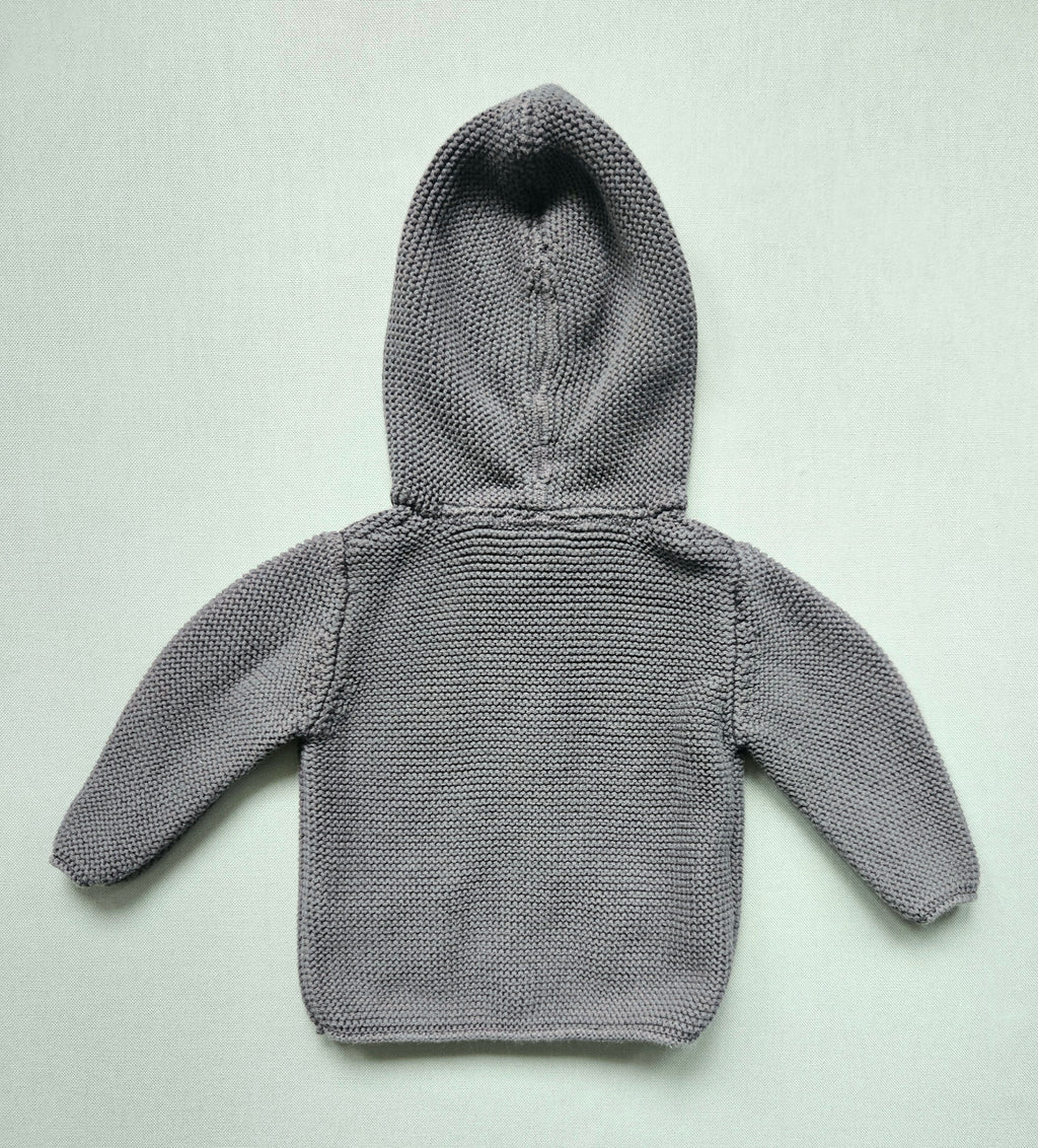 Next Strickjacke mit Kapuze in Grau | Gr. 74
