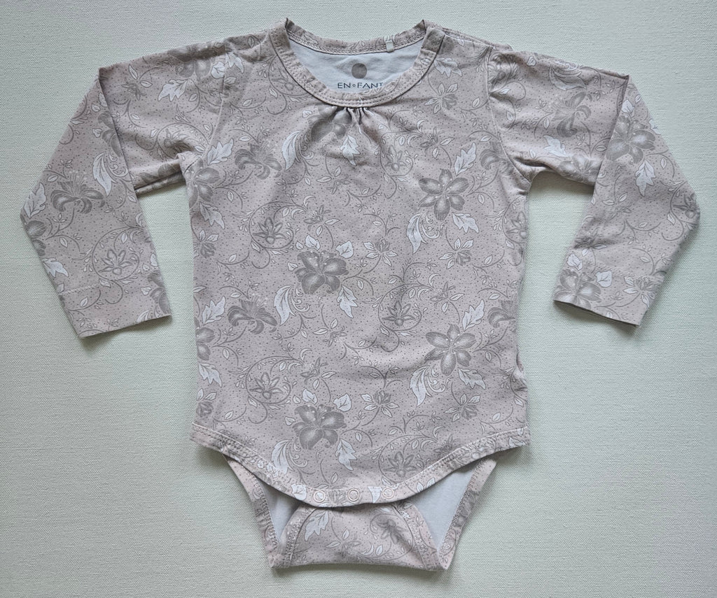 En Fant Langarmbody floral 🌸 | Gr. 80