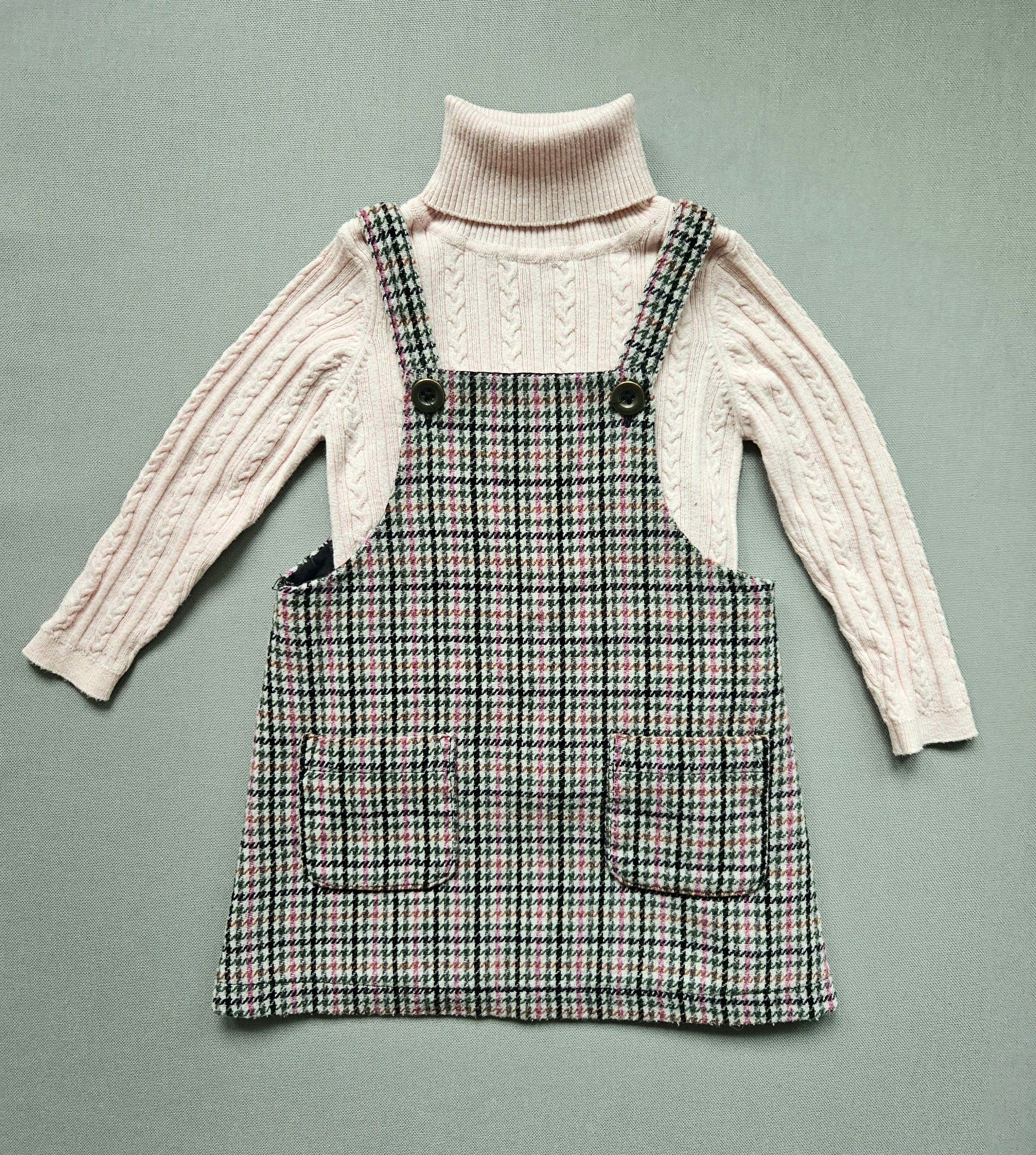 Outfit Strickpullover + Latzkleid - Größe 86 - NEXT
