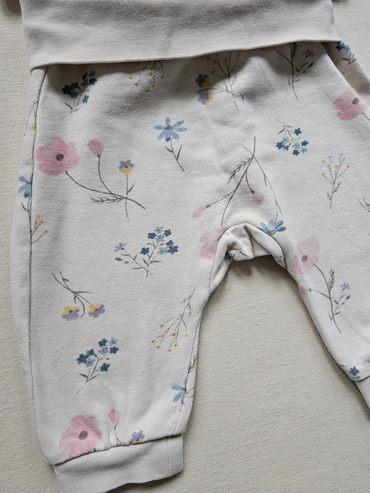 H&M 2-teiliges Baby-Set mit Blumenprint | Gr. 68