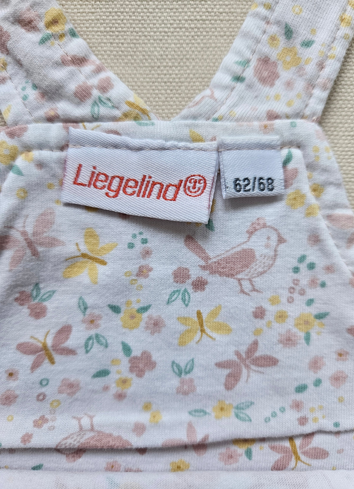 Liegelind 2-teiliges Baby-Set – Latzoverall & Blumenbody | Gr. 62/68