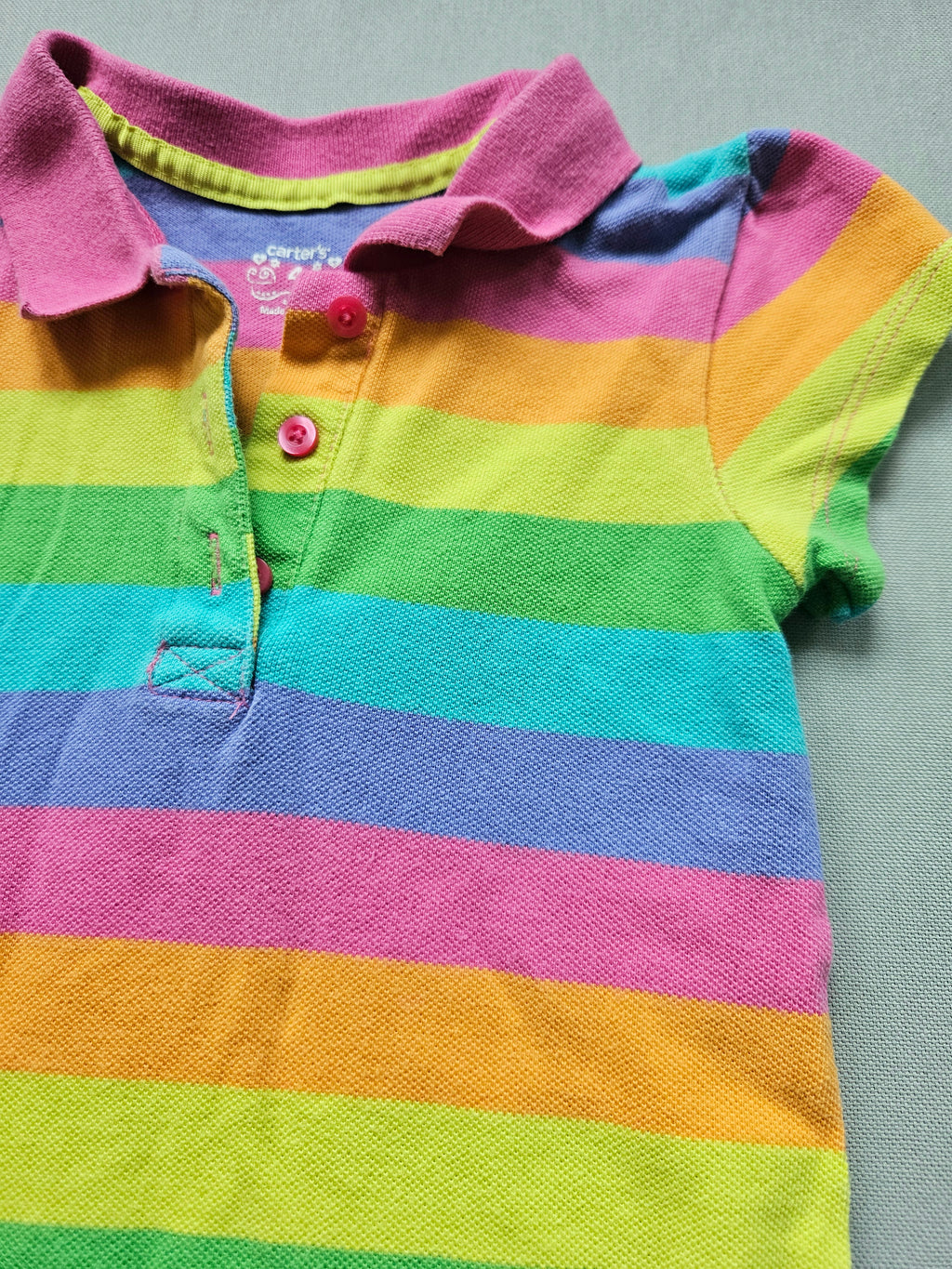 Bunt gestreiftes Sommerkleid – Größe 104 – Carter’s