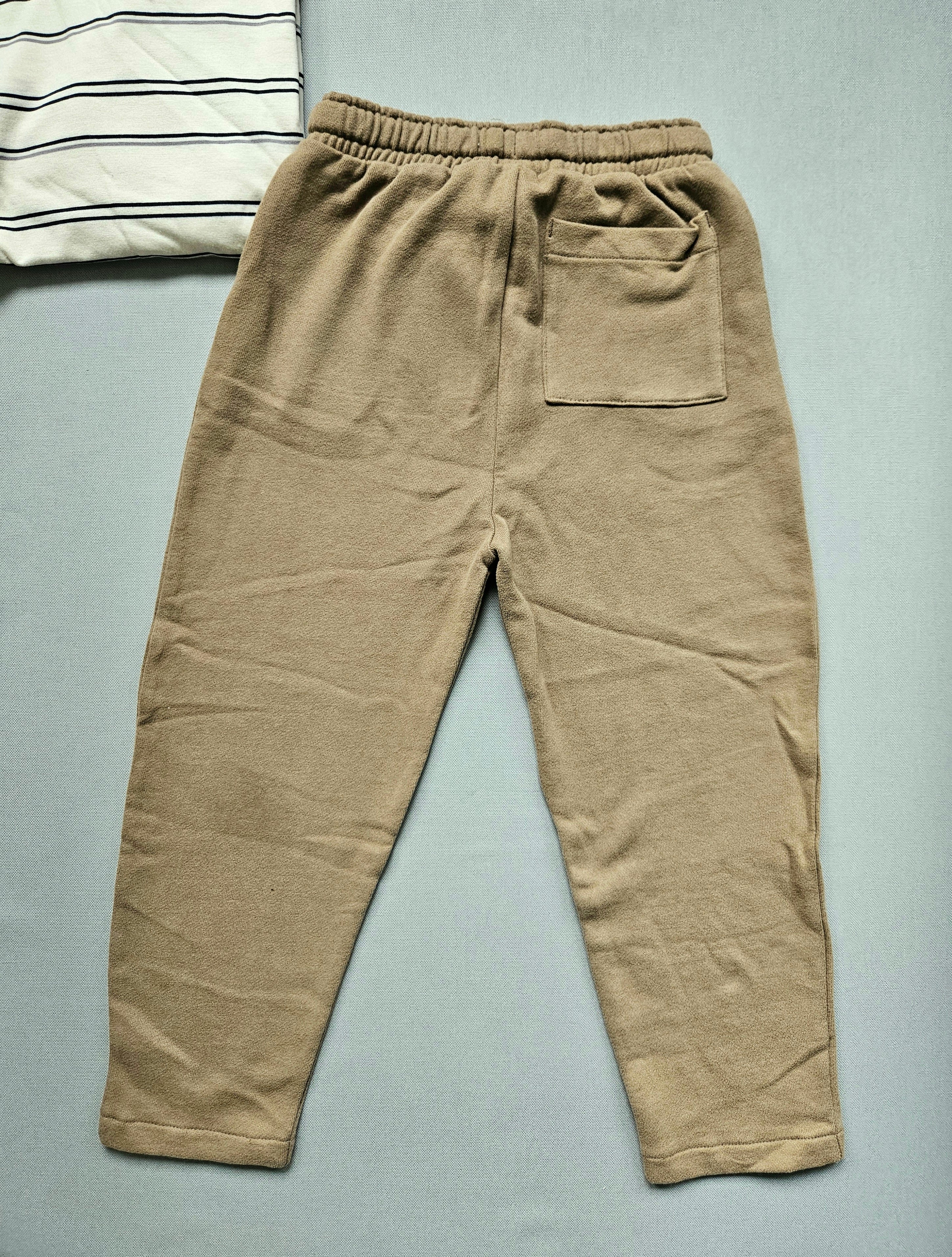 Set Outfit 3tlg NEU Jogger, Langarmshirt, Jacke - Größe 116 - NEXT