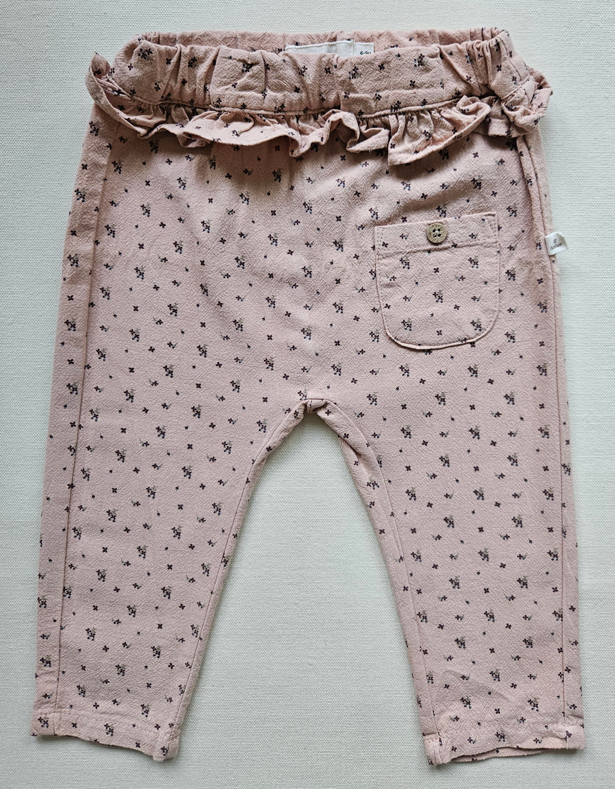 Lil’Atelier 2-teiliges Set mit Strickjacke & Blumenhose | Gr. 74